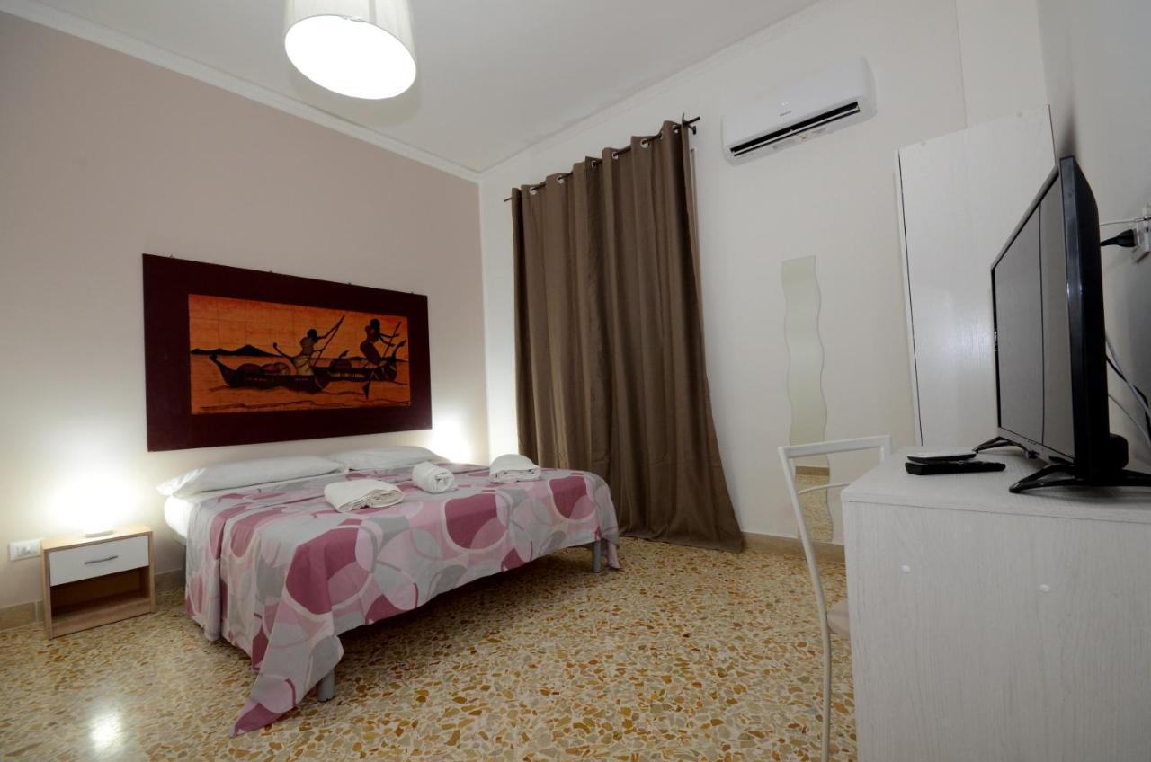 La Casa Del Moro - Al Politeama Bed & Breakfast Palermo Dış mekan fotoğraf