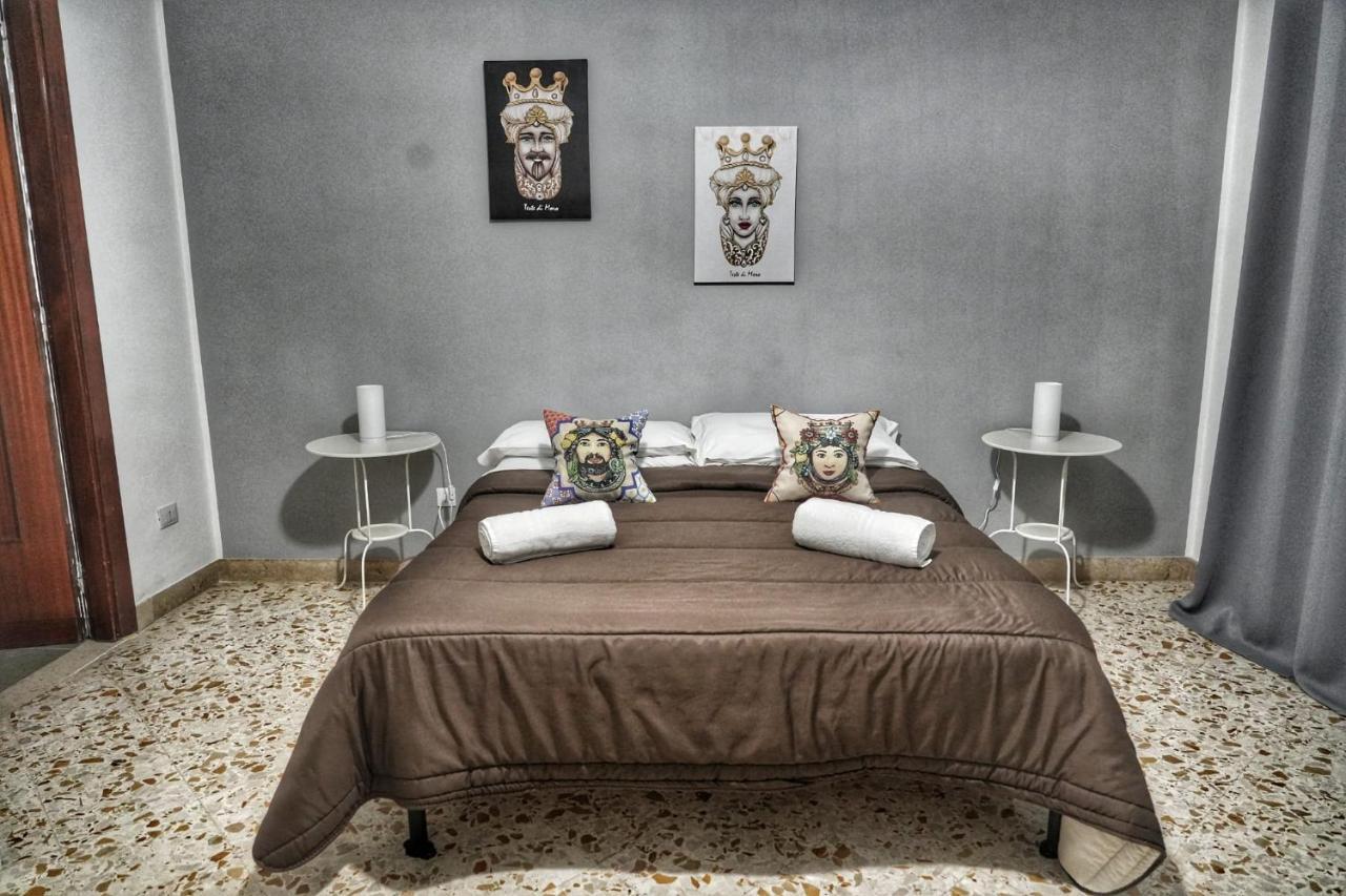 La Casa Del Moro - Al Politeama Bed & Breakfast Palermo Dış mekan fotoğraf