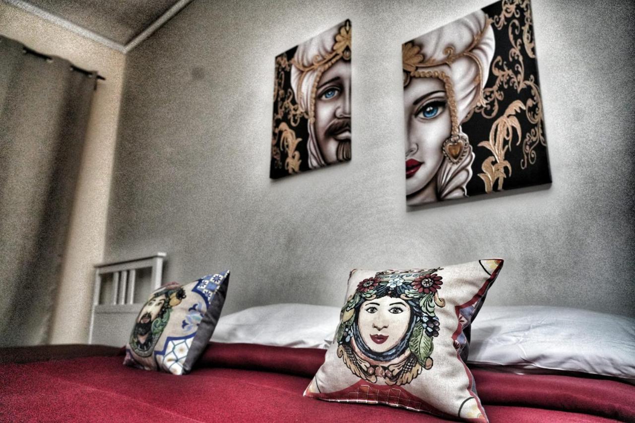La Casa Del Moro - Al Politeama Bed & Breakfast Palermo Dış mekan fotoğraf